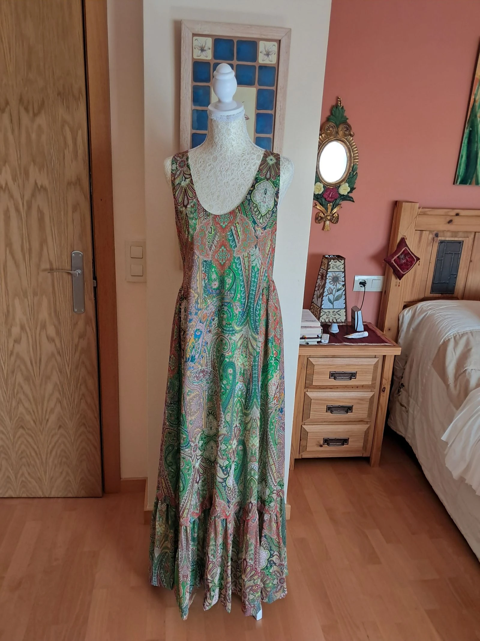 Vestido largo de mujer 
